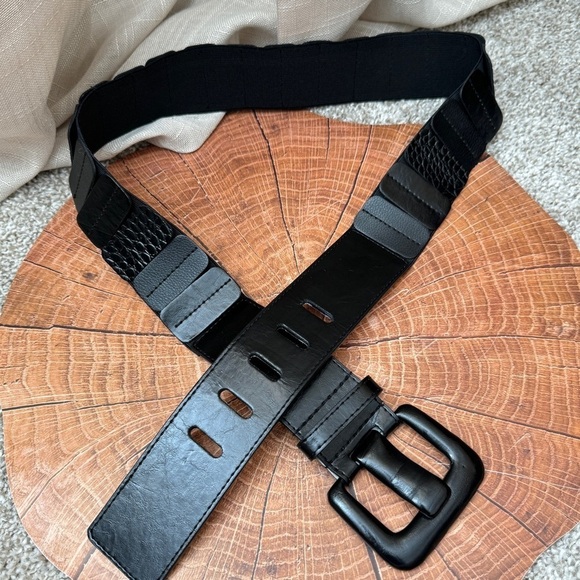 Chico’s Black Leather Belt Medium /Large - Picture 1 of 10